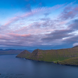 Sunrise in Faroe Slaettaratindur